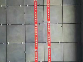 陽臺肯定要貼磚，那應該貼到頂還是半墻就好？